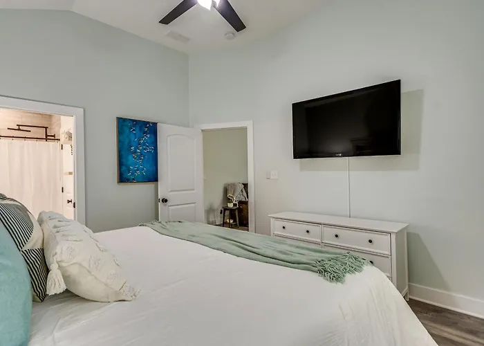 1 Mi To Dtwn: Pet-friendly Getaway! Pensacola