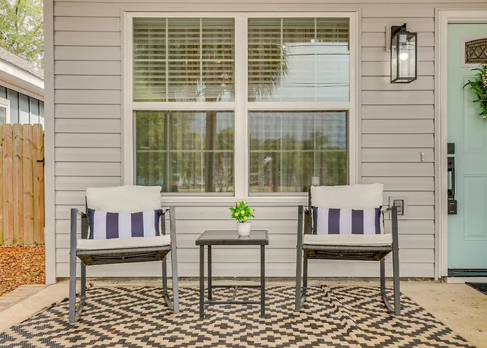 1 Mi To Dtwn: Pet-friendly Getaway! *