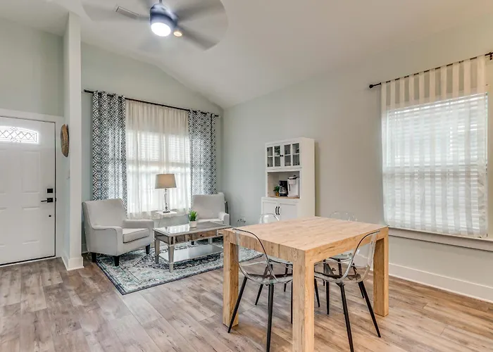 1 Mi To Dtwn: Pet-friendly Getaway! Pensacola