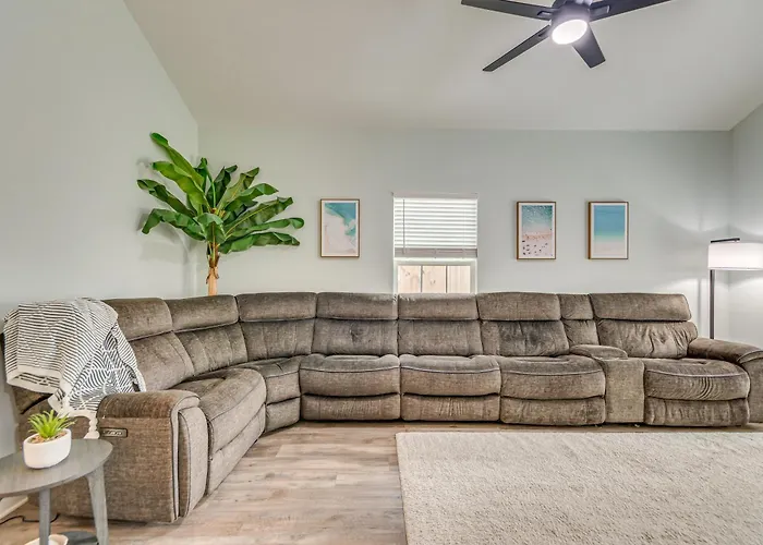 1 Mi To Dtwn: Pet-friendly Getaway! Holiday home